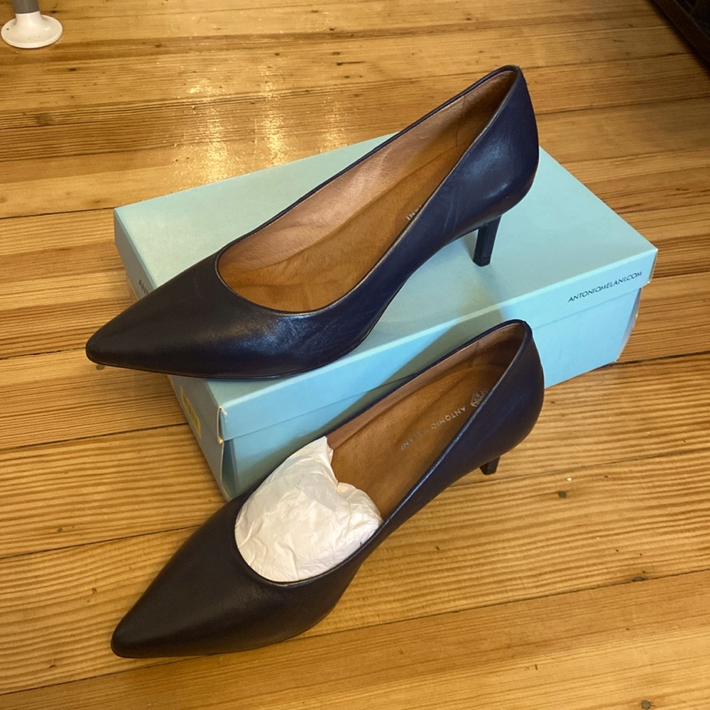 ANTONIO MELANI New Navy Elynda Leather Pointed Kitten Heels Pumps